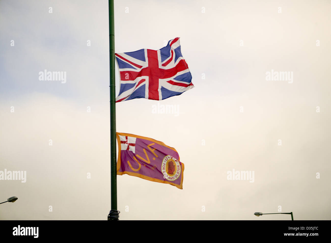Rote hand von ulster Fotos und Bildmaterial in hoher Auflösung Seite 2 Alamy