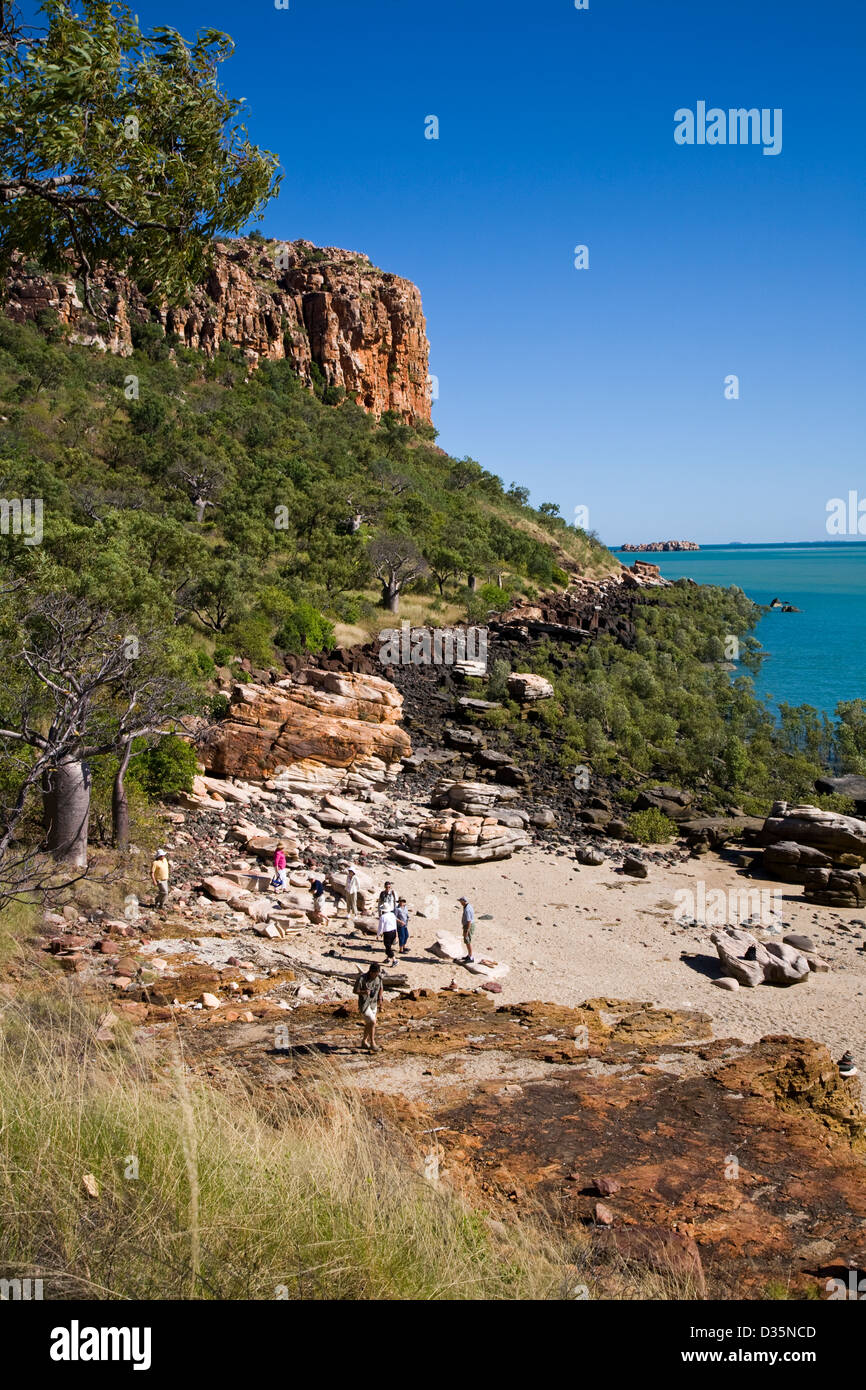 Scenic Floß Punkt dient als ein Landeplatz für Passagiere aus dem Aussie Expedition Kreuzer Orion, Collier Bay, Westaustralien Stockfoto
