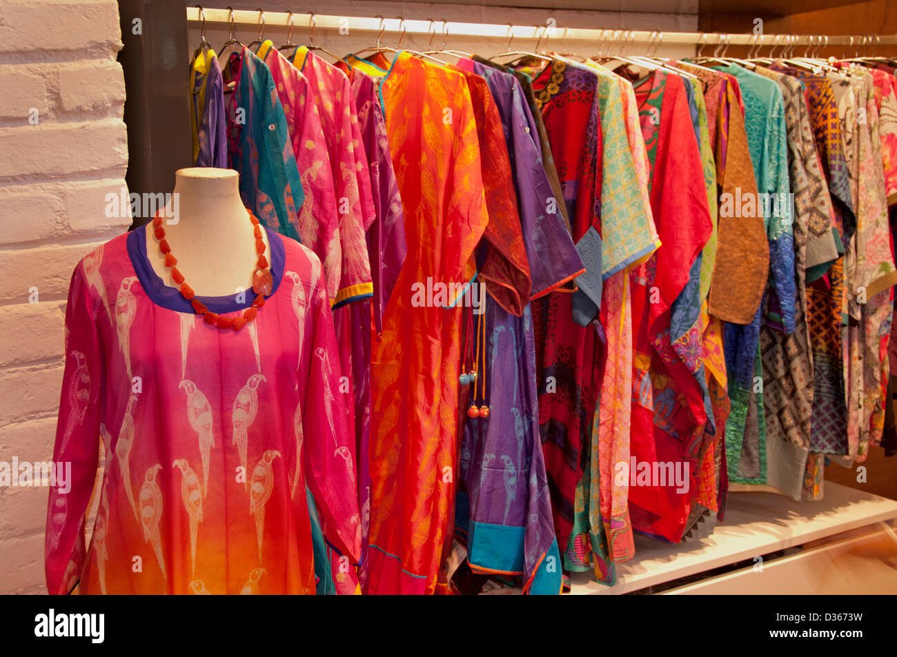 e-Shop Mode Galerie Chennai (Madras) Indien Tamil Nadu Stockfoto