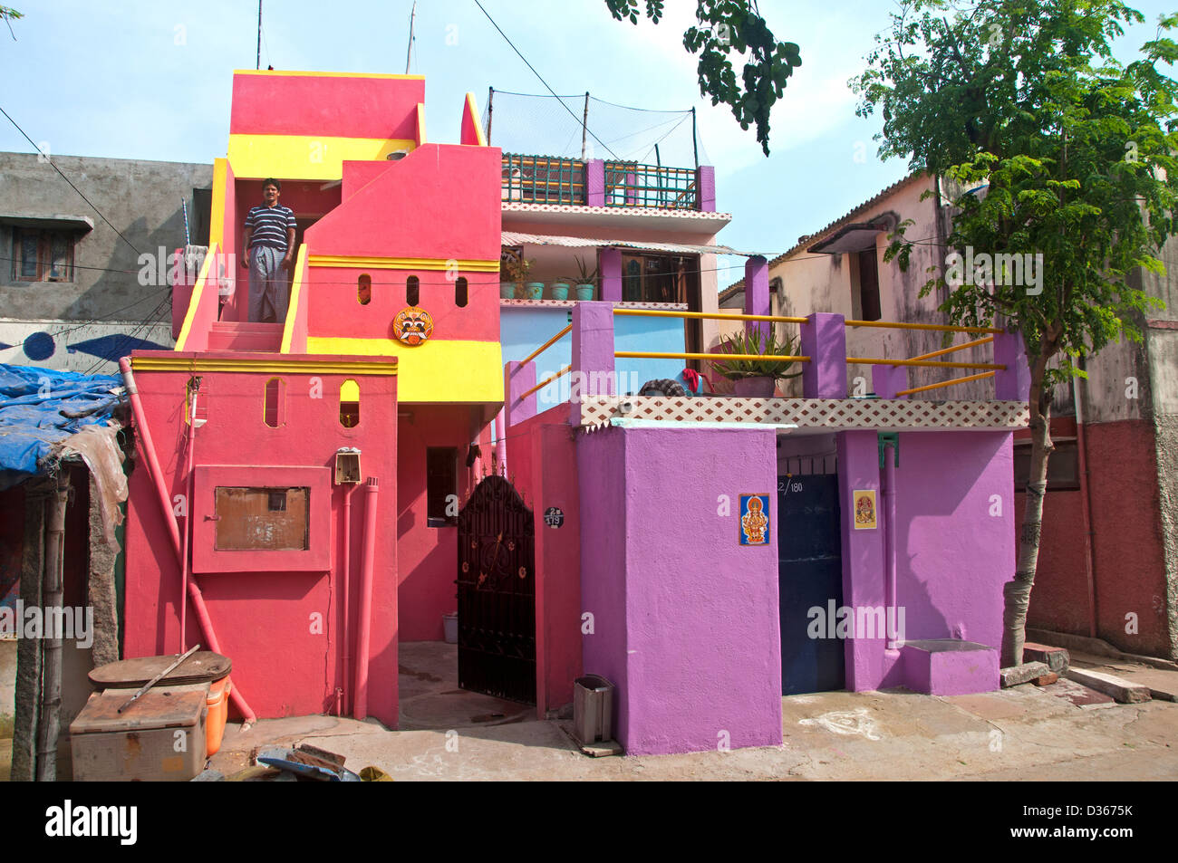 Chennai Fischerdorf moderne farbige Haus (Madras) Indien Tamil Nadu Stockfoto