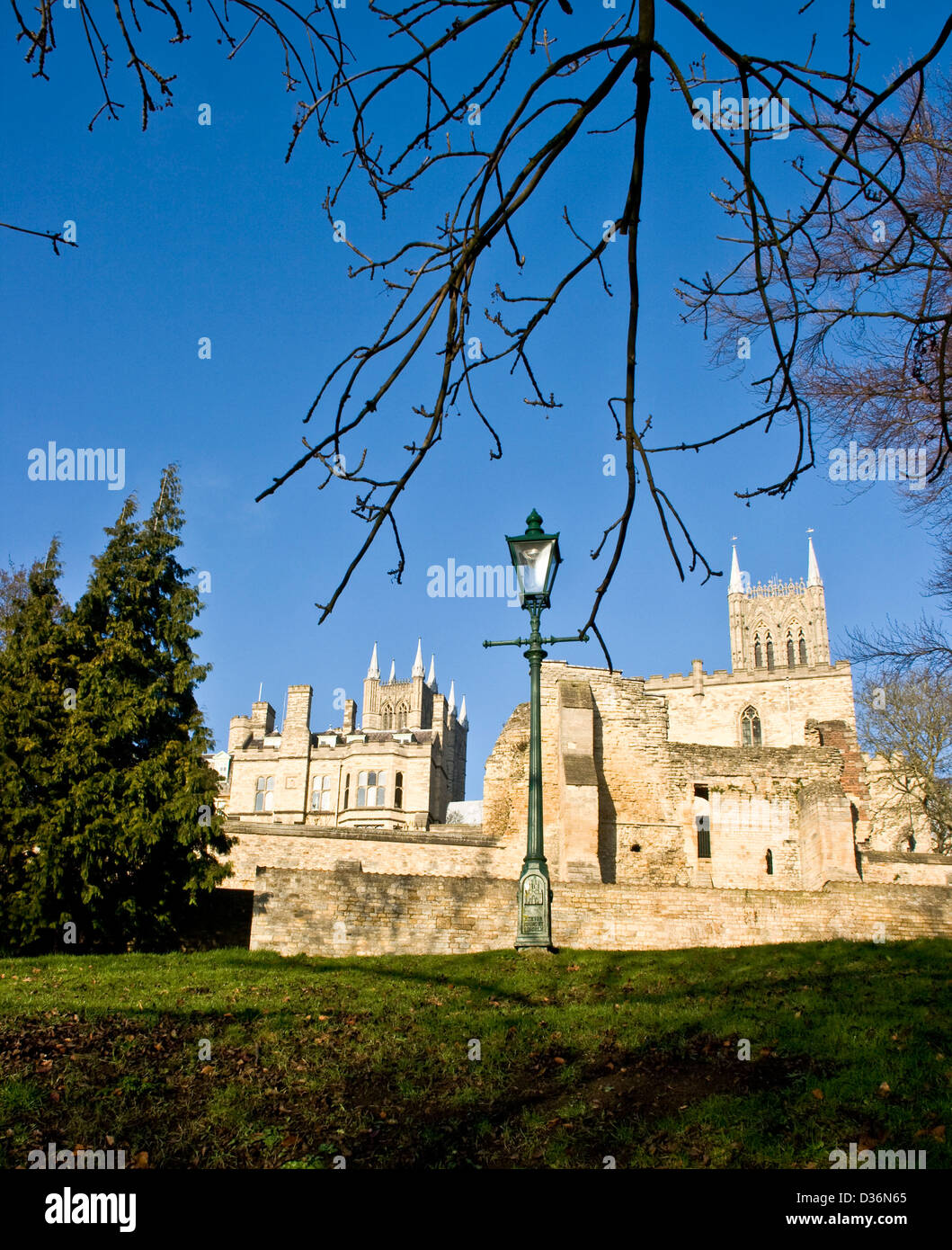 Lincoln Kathedrale und den Bischofspalast Blick in Wintersonne Lincolnshire England Europa Stockfoto