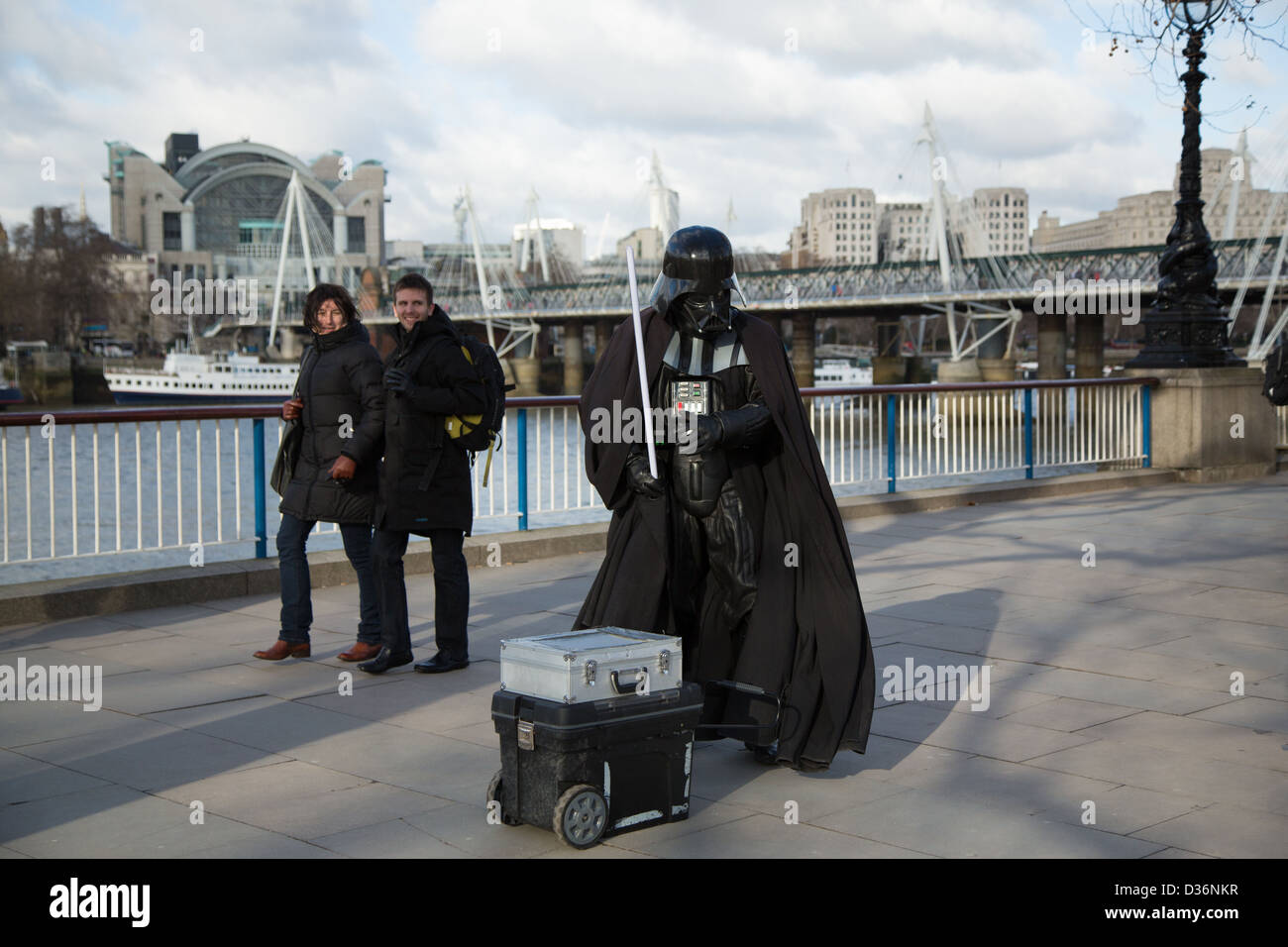 Darth Vader, Straße Entertainer, Southbank, London Stockfoto