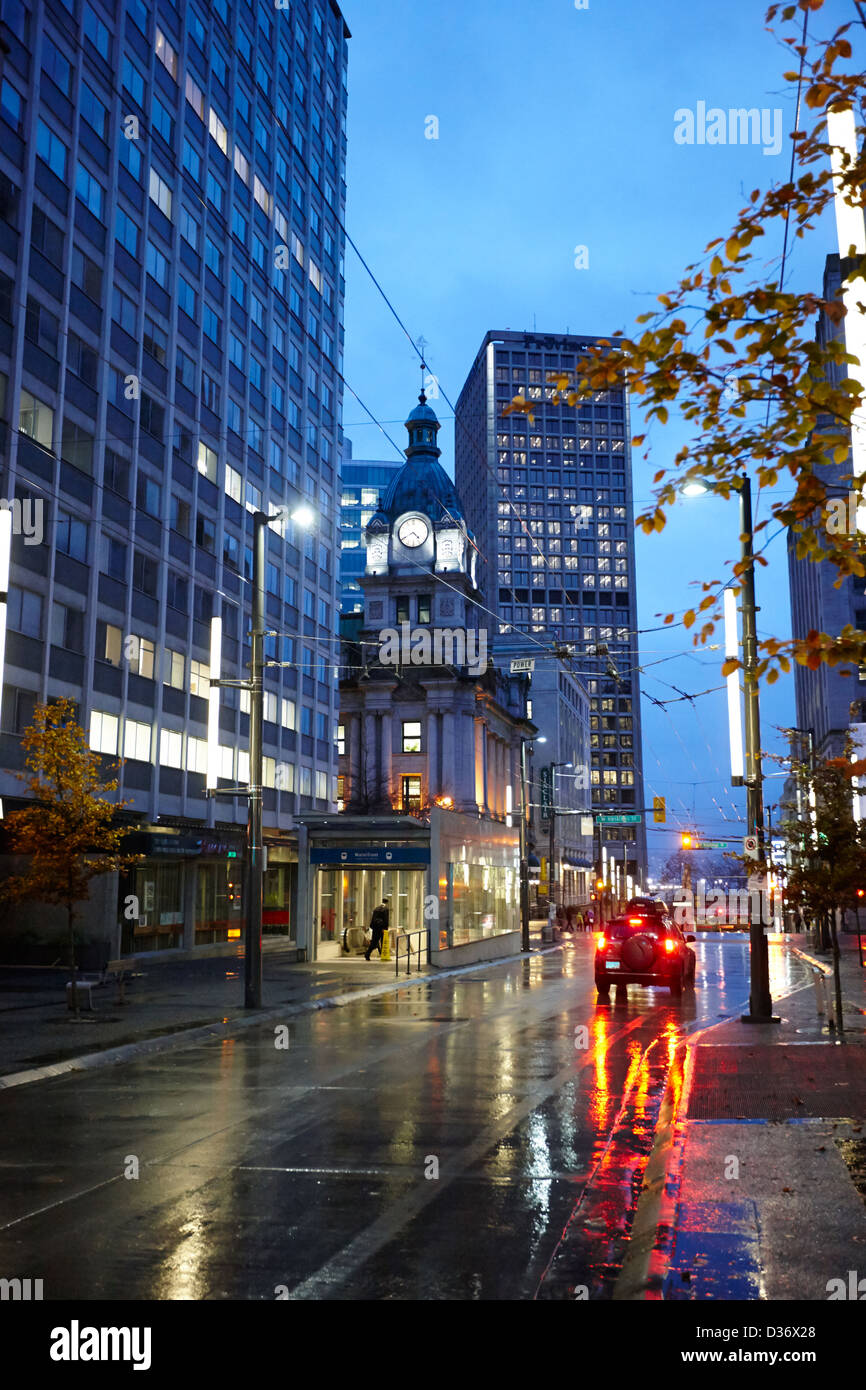 Granville Street Blick in Richtung Vancouver Harbour nachts BC Kanada Stockfoto