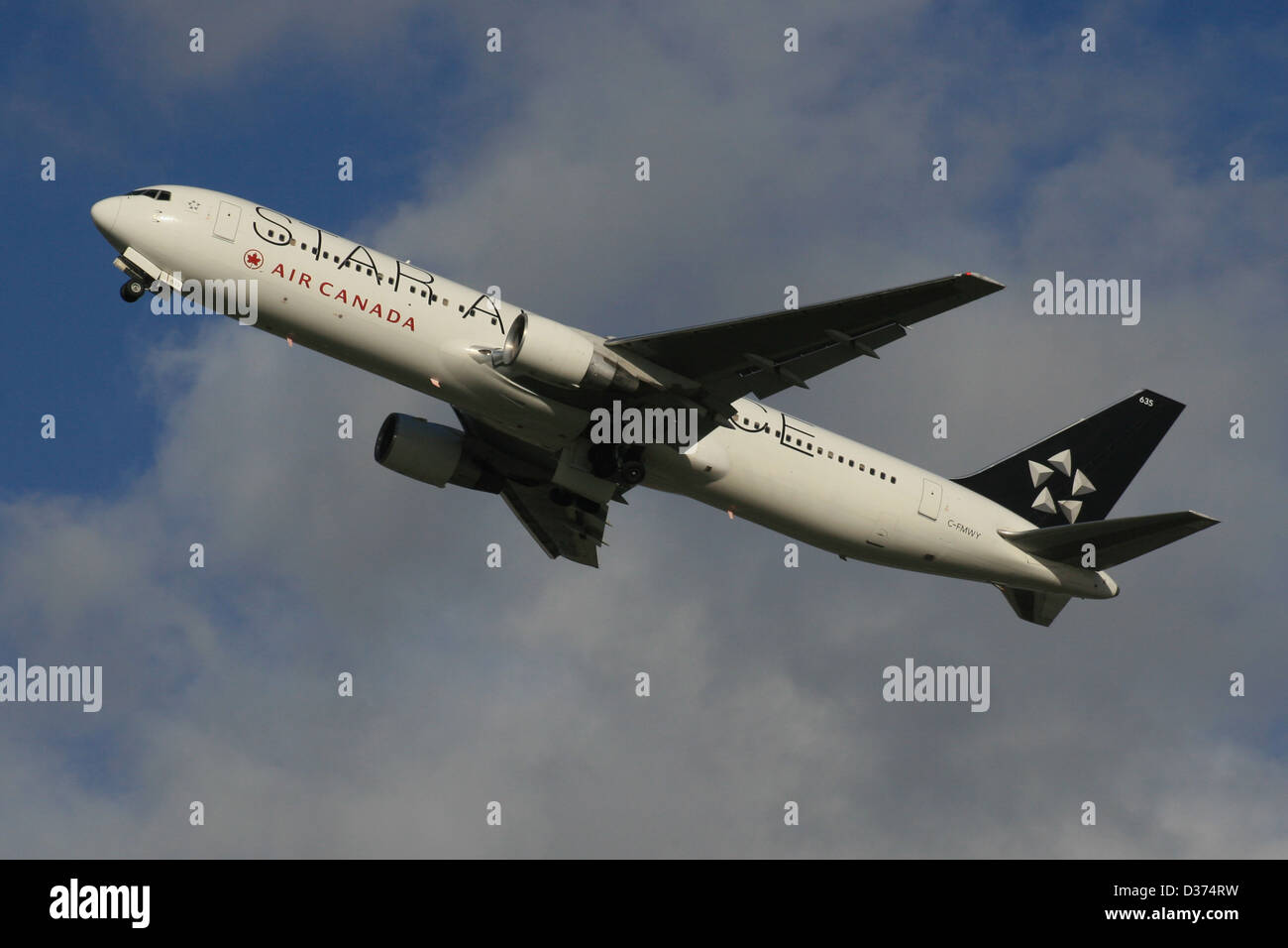 STAR ALLIANCE AIR CANADA BOEING 767 Stockfoto