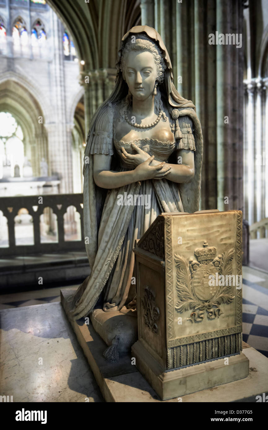 Grab-Denkmal von Marie Antoinette (1755-1793), Königin von Frankreich und Ehefrau von Louis XVI. Kathedrale Basilika Saint-Denis Frankreich Stockfoto