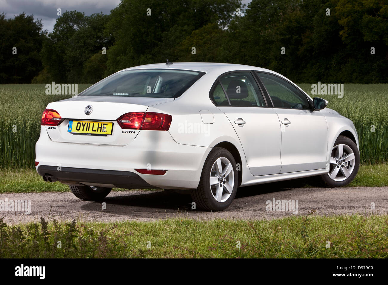 VW Jetta Mitte mittelständischen deutschen Pkw in ländlichen Southampton, UK 13 6 2011 Stockfoto