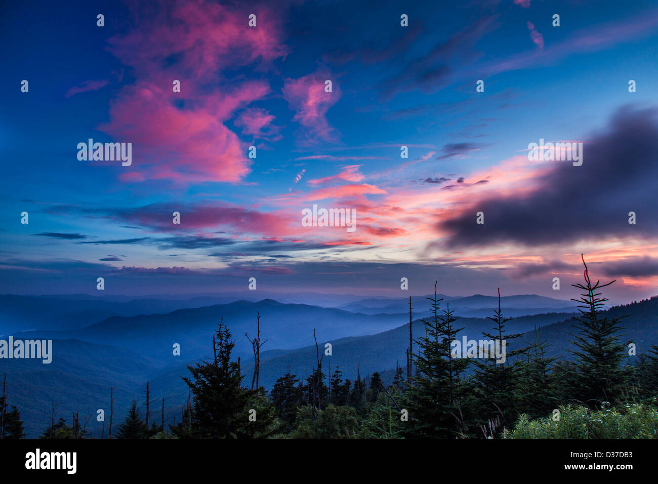 Sonnenuntergang, Clingmans Kuppel, Great Smoky Mountains Nationalpark, North Carolina Stockfoto