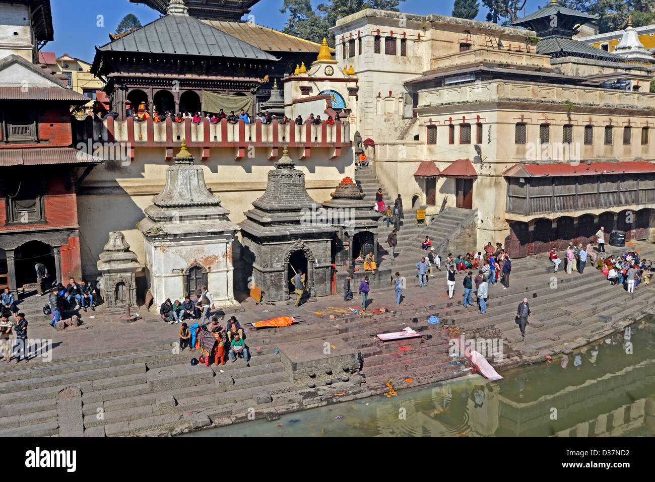 Hinduistische Heiligtum und Bagmati Fluss Kathmandu-Nepal Stockfoto