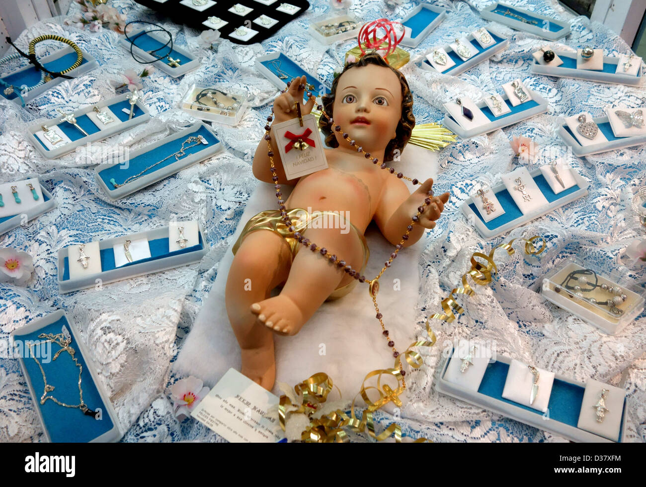 Abbildung des Jesuskindes in religiöse Artefakte-Shop, Santa Cruz De Tenerife, Kanarische Inseln, Spanien Stockfoto