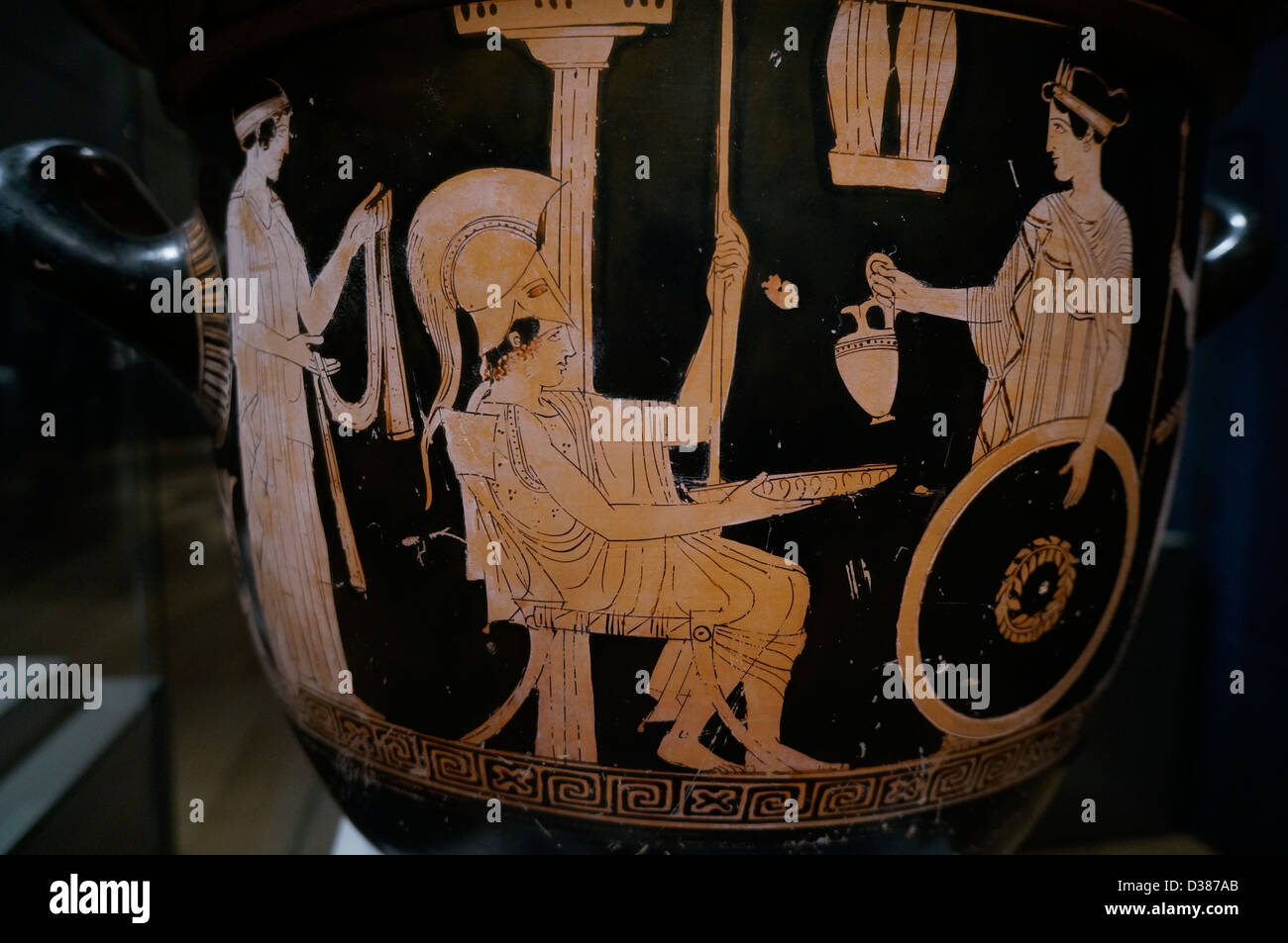 Bell-Krater (Schüssel zum Mischen von Wein und Wasser), ca. 450 V.Chr. Terrakotta, rotfigurigen Vasenmalerei. Griechisch Stockfoto