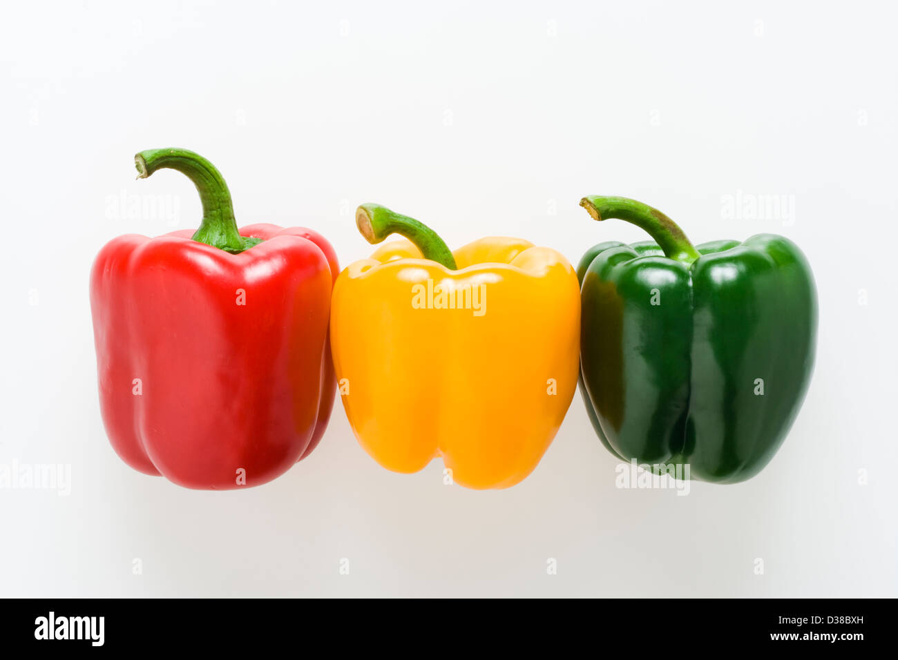 Rote, gelbe und grüne Paprika. Stockfoto