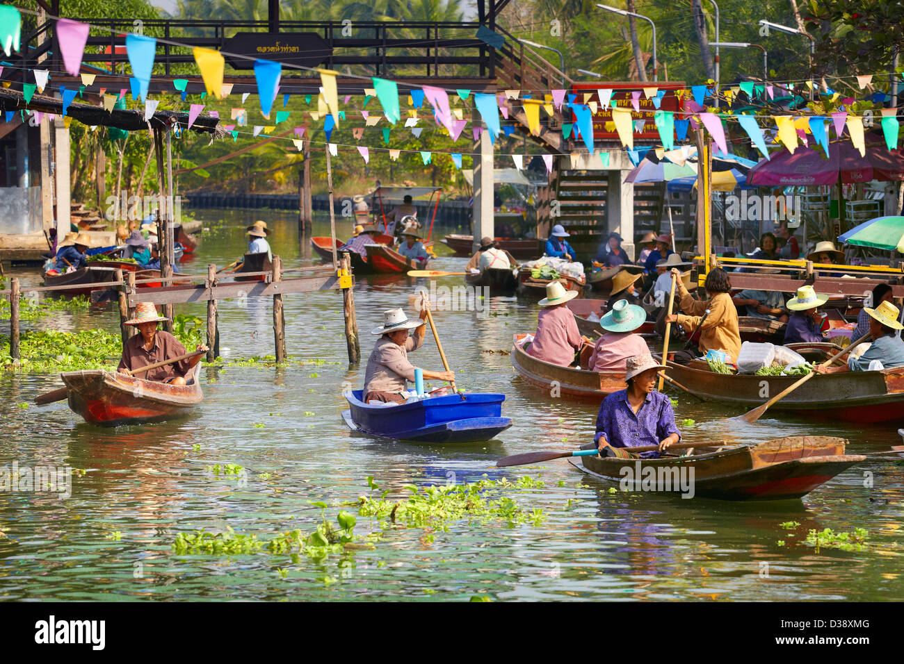 Bangkok - Tha Kha Floating Market in der Nähe von Bangkok, Thailand Stockfoto