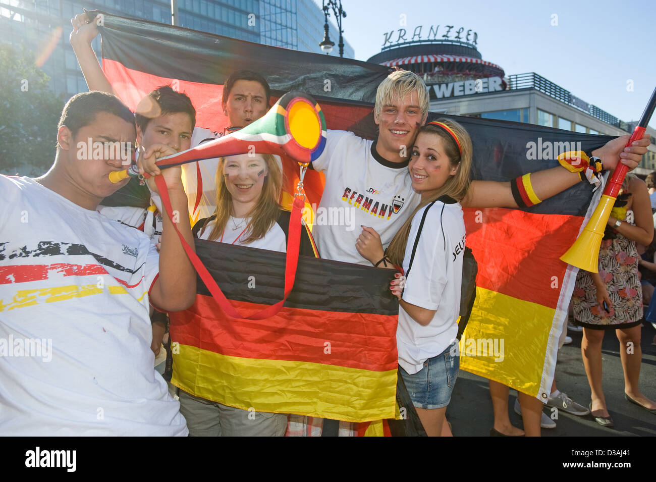 Berlin, Deutschland, feiern die deutschen Fans KO-Sieg Stockfoto