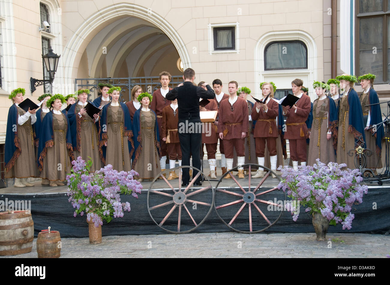 Lettische Sänger Teilnahme an ein open-air-Konzert im Rahmen des jährlichen lettische Kultur Festival in Riga, Lettland, Baltische Staaten Stockfoto