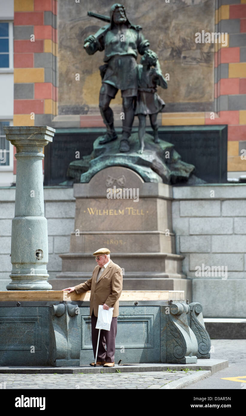Monument to wilhelm tell Fotos und Bildmaterial in hoher Auflösung
