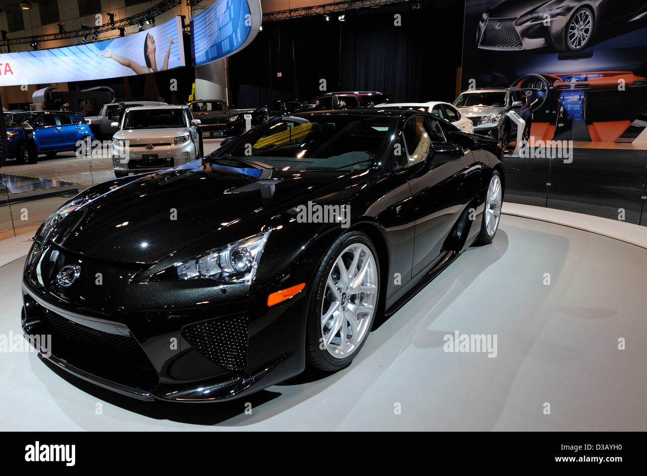 Toronto, Kanada. 14. Februar 2013.   2013 Medienvorschau Canadian International AutoShow Tag im Toronto Metro Convention Centre. Lexus LFA.  (DCP/N8N) Bildnachweis: n8n Foto / Alamy Live News Stockfoto