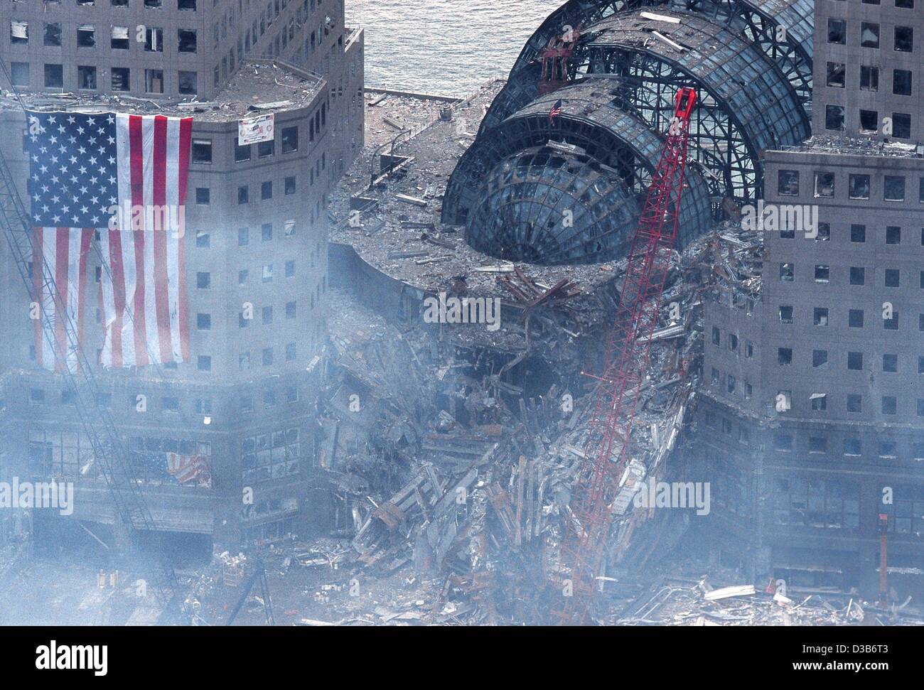 World trade center debris Fotos und Bildmaterial in hoher Auflösung