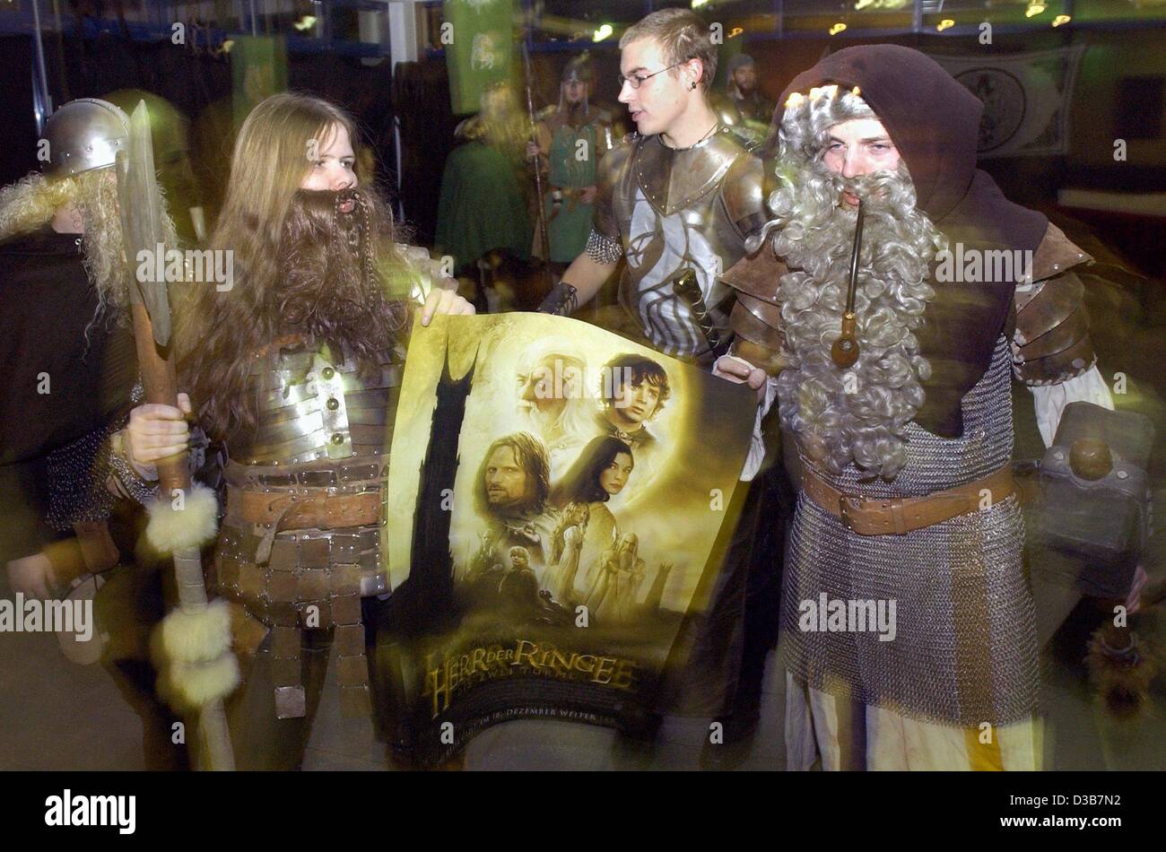 Zwei Turme Filmplakat 2002 Stockfotos Und Bilder Kaufen Alamy