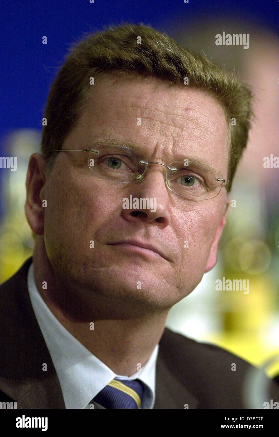 (Dpa) - Guido Westerwelle, Parteivorsitzender der deutschen Liberalen Partei FDP, abgebildet in Frankfurt am Main, 26. Oktober 2002. Stockfoto