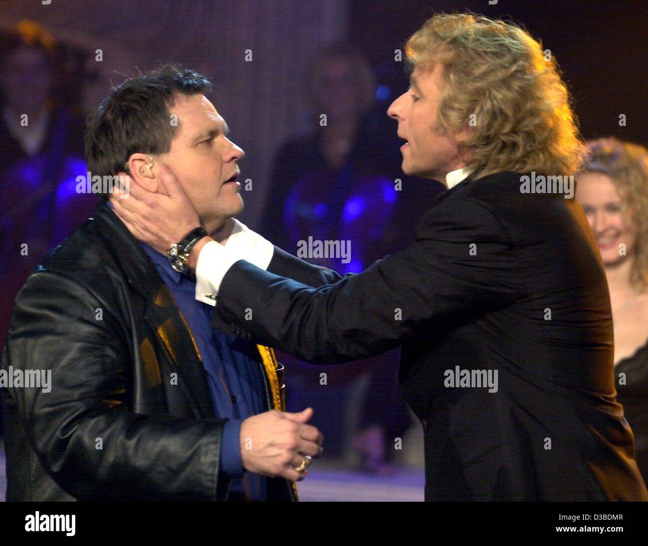 (Dpa) hat deutschen TalkshowHost Thomas Gottschalk (R) ein Wort mit