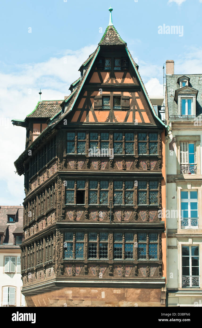 Europäische Kultur und Objekte/Ausrüstung, Architektur, Gebäude, Wohnviertel, Baum, Europa, Frankreich, Städtisches Motiv, Stockfoto