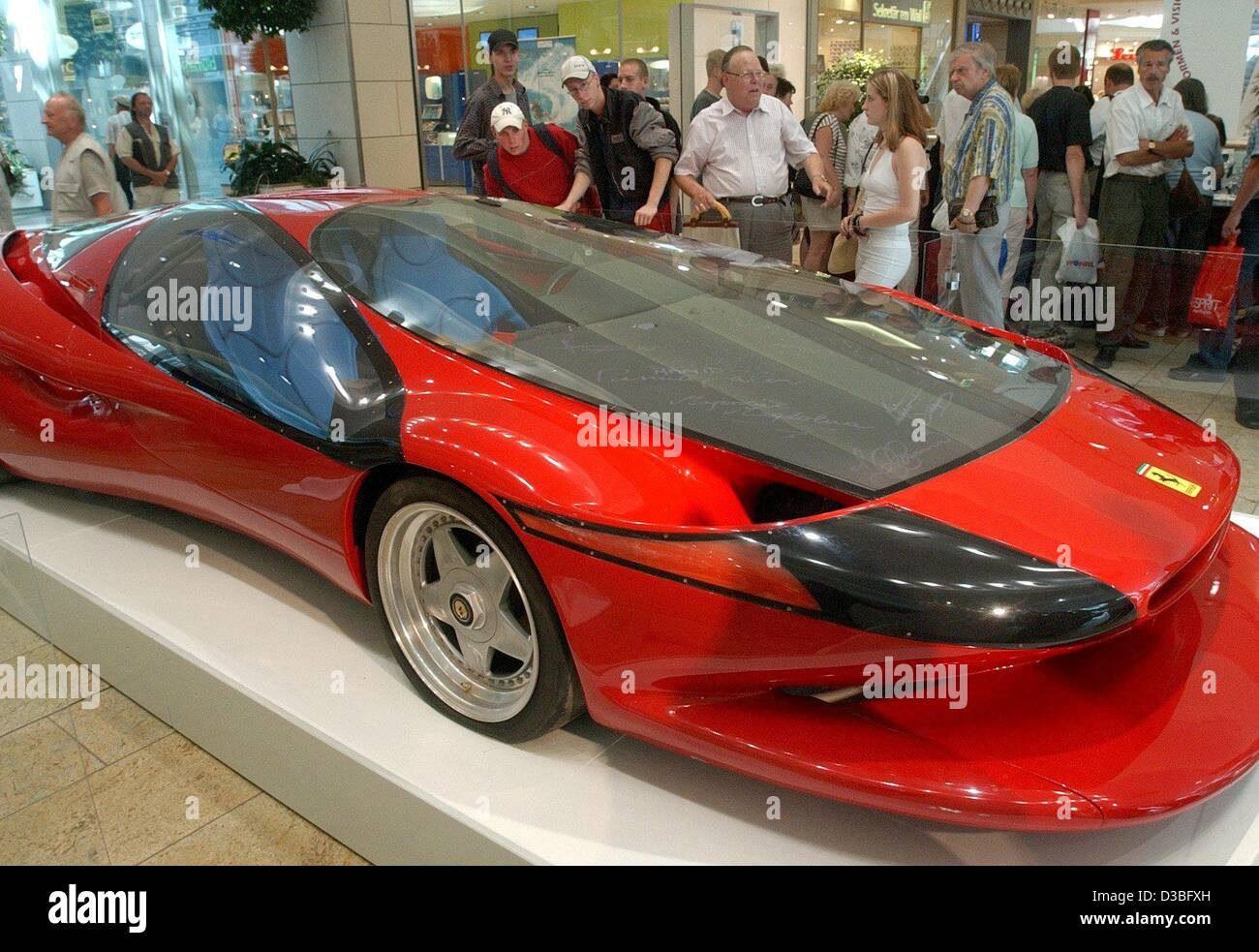 Luigi colani Fotos und Bildmaterial in hoher Auflösung Alamy