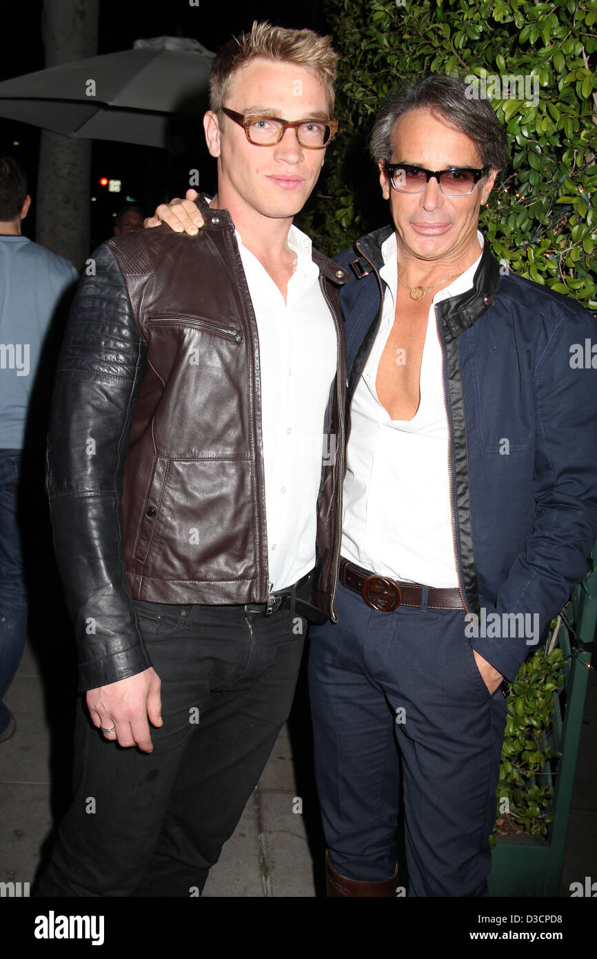 Hollywood Kalifornien Usa 15 Februar 2013 Kultige Mode Designer Zu Den Stars Lloyd Klein Feiert Seinen Geburtstag Mit Calvin Ex Freund Nick Gruber Herr Chows Beverly Hills Ca Kredit Image Credit C Clinton Wallace Globe