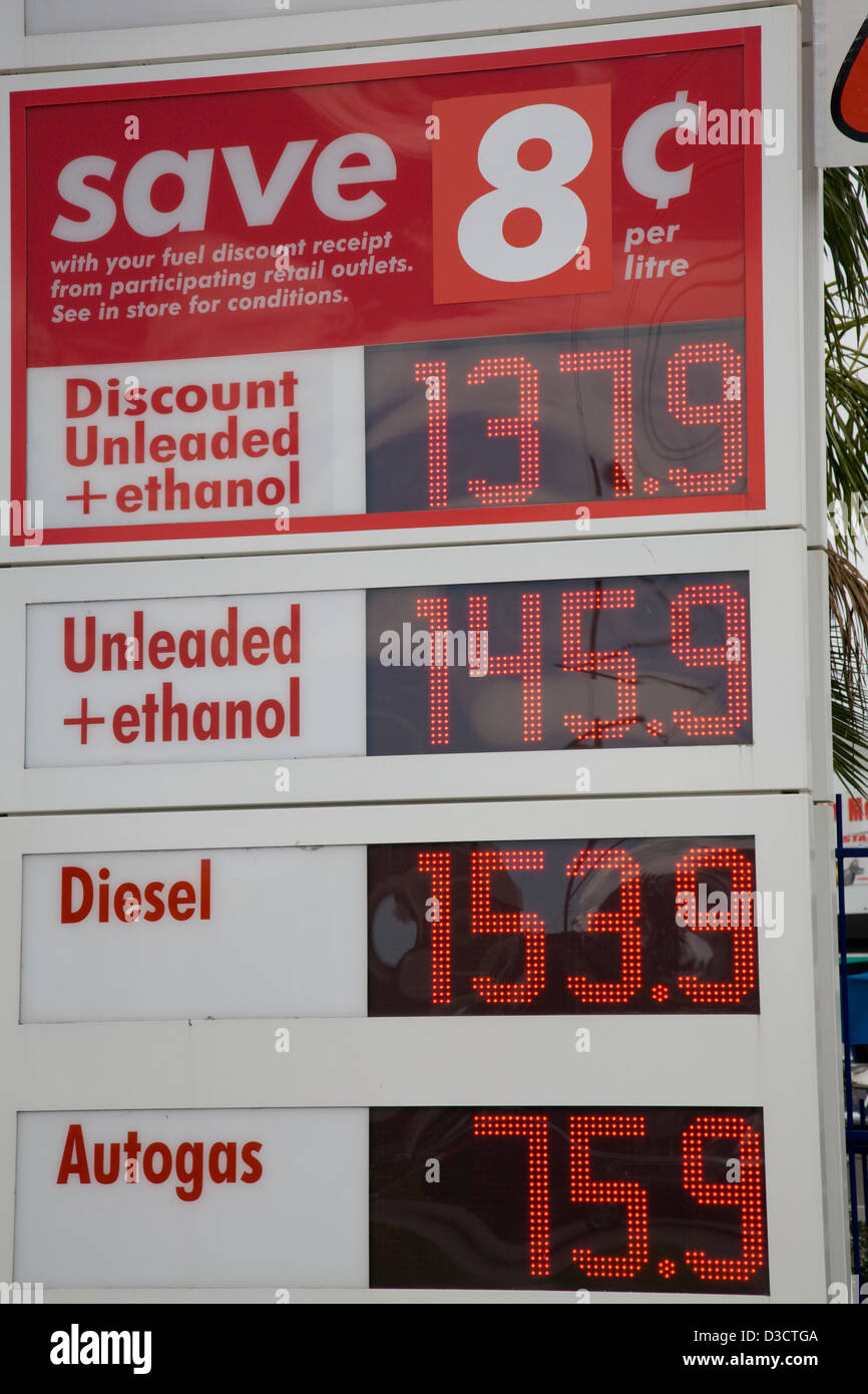 Kraftstoff an einer australischen Tankstelle Preise Stockfoto