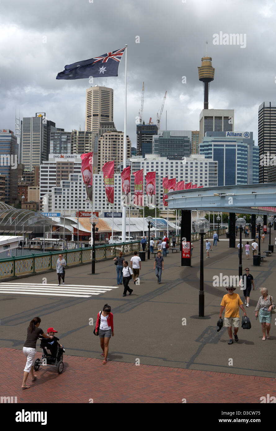 Sydney, Australien, auf die Pyrmont Bridge in Darling Harbour Bezirk Stockfoto