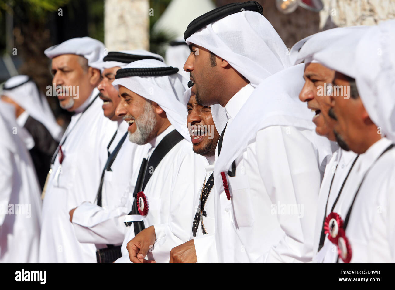 Paris, Frankreich, Männer aus den Vereinigten Arabischen Emiraten in traditioneller Tracht Stockfoto