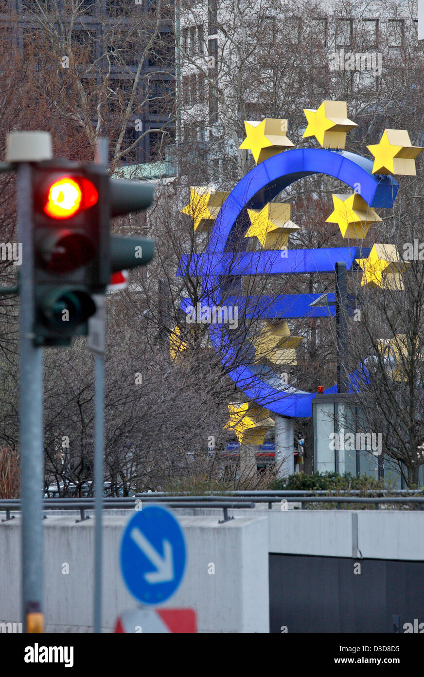 Frankfurt Am Main, Deutschland, Euro melden Sie die EZB mit einer roten Ampel Stockfoto