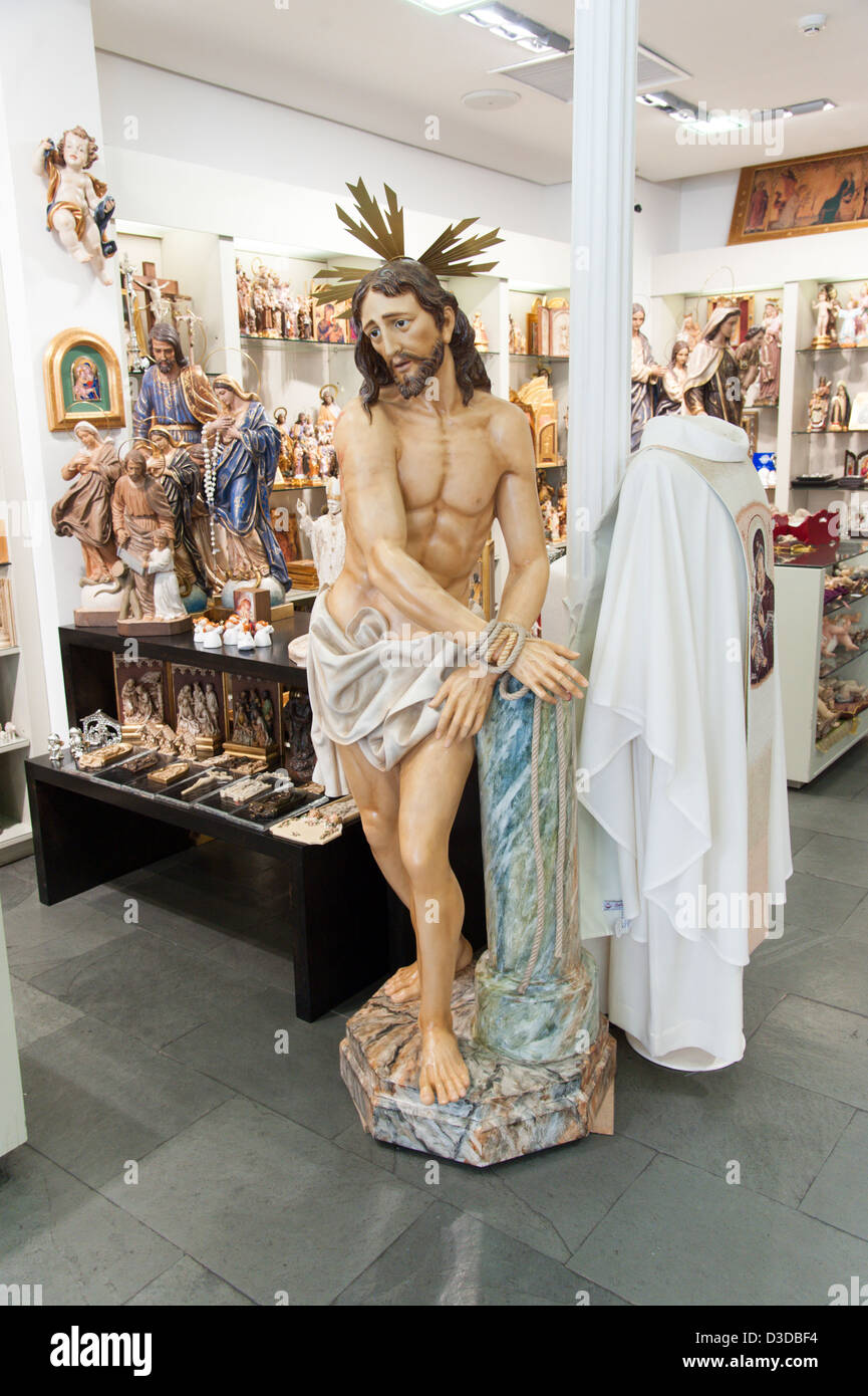 Abbildung von Jesus Christus in Belloso, ein Geschäft mit christlichen Ware, Madrid, Spanien Stockfoto