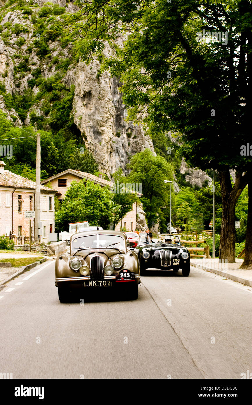 Oldtimer unterwegs, Mille Miglia Autorennen, Italien, 2008 Stockfoto