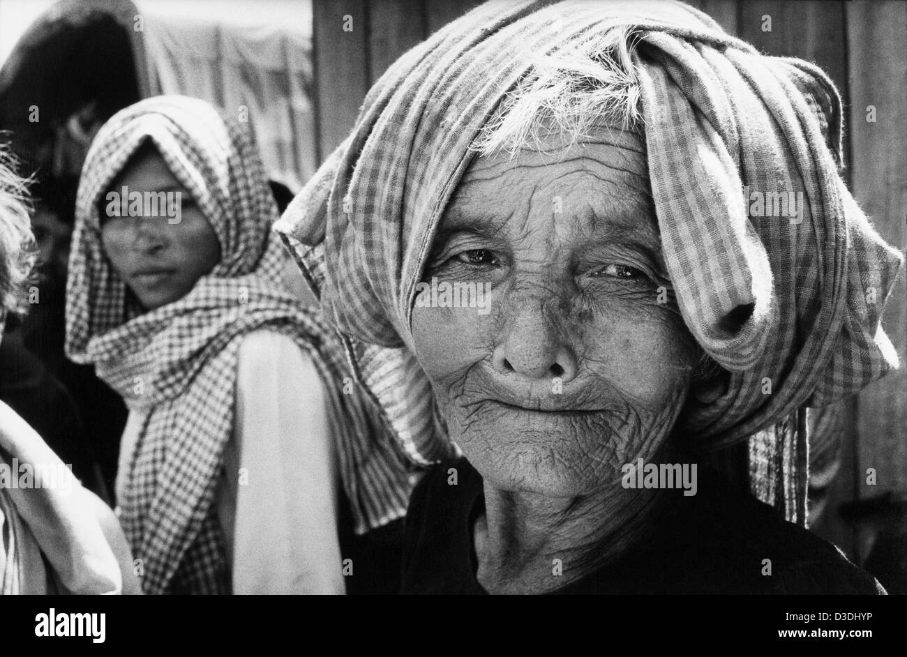 Komong speu -Fotos und -Bildmaterial in hoher Auflösung – Alamy Komong speu -Fotos und -Bildmaterial in hoher Auflösung – Alamy