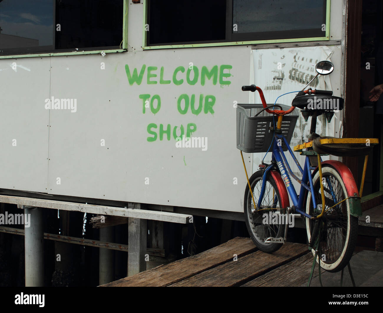 Kauen Jetty shop Stockfoto