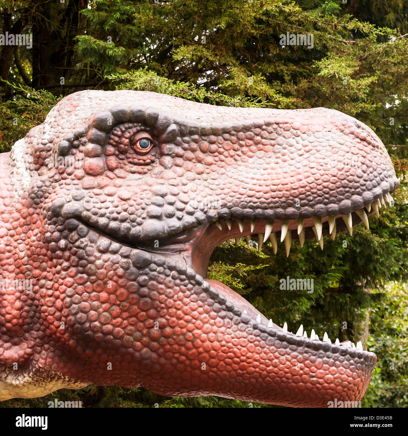 Ein Modell-Dinosaurier bei Banham Zoo, Norfolk, England, Großbritannien, Uk Stockfoto