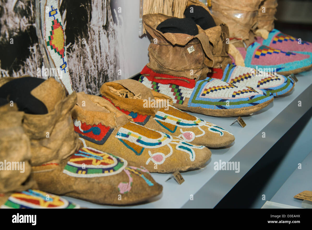 Native Indian Schuhe auf dem Display an das Royal Ontario Museum Stockfoto