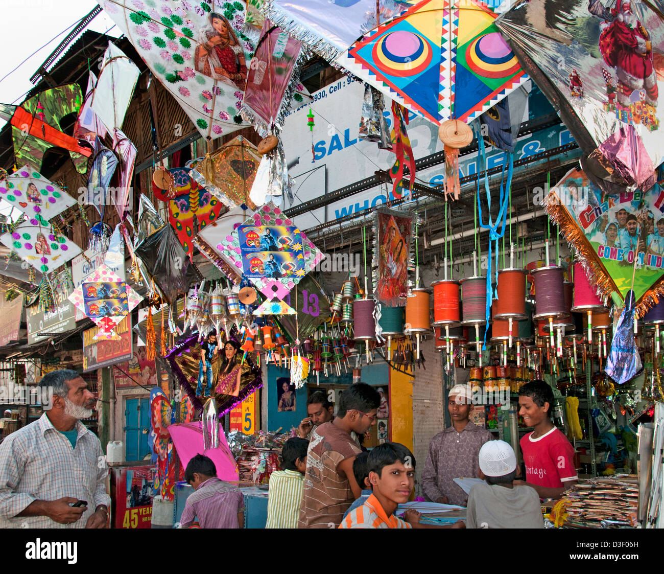 Kite-Shop Hyderabad Andhra Pradesh, Indien Laad-Basar Stockfoto