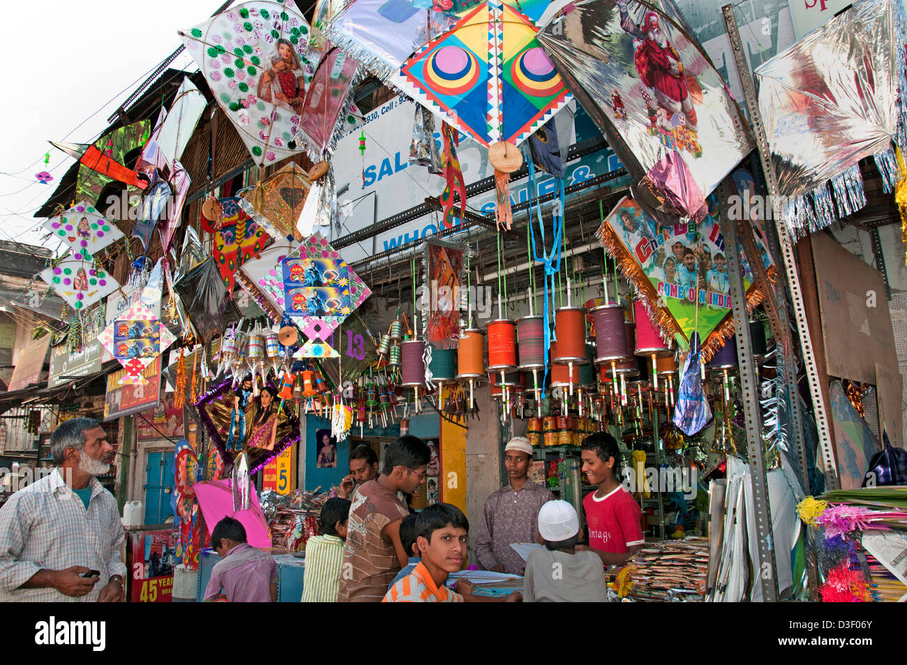 Kite-Shop Hyderabad Andhra Pradesh, Indien Laad-Basar Stockfoto