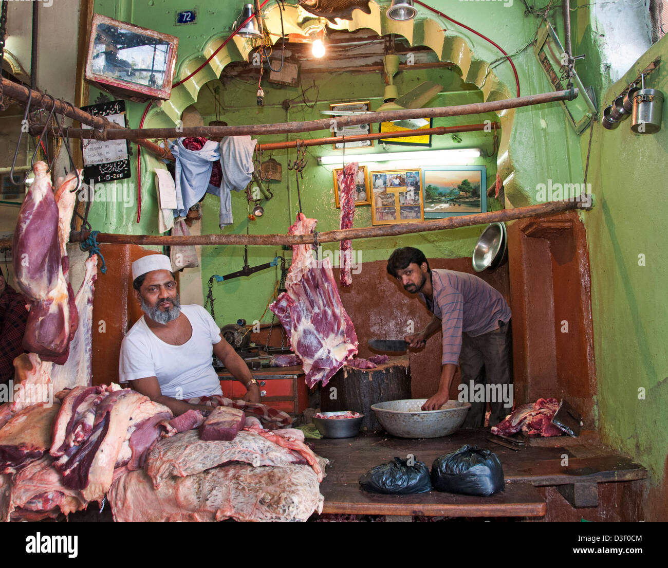 Metzgerei Fleisch Shop Laad Basar oder Choodi Basar Altmarkt befindet sich rund um den historischen Charminar Hyderabad Indien Andhra Pradesh Stockfoto