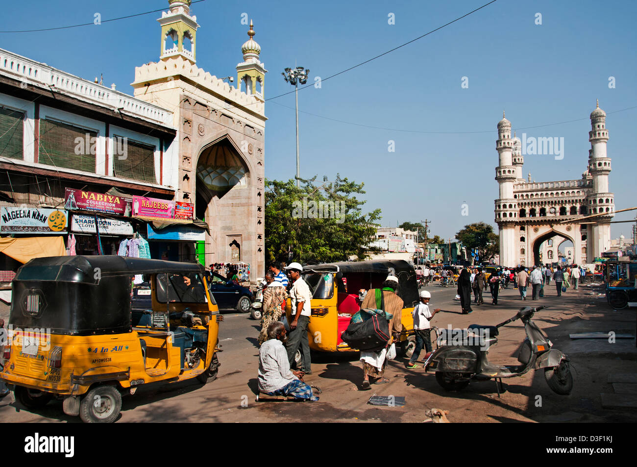 Die Charminar 1591 Moschee Hyderabad, Andhra Pradesh Indien verließ die Mekka-Moschee Stockfoto