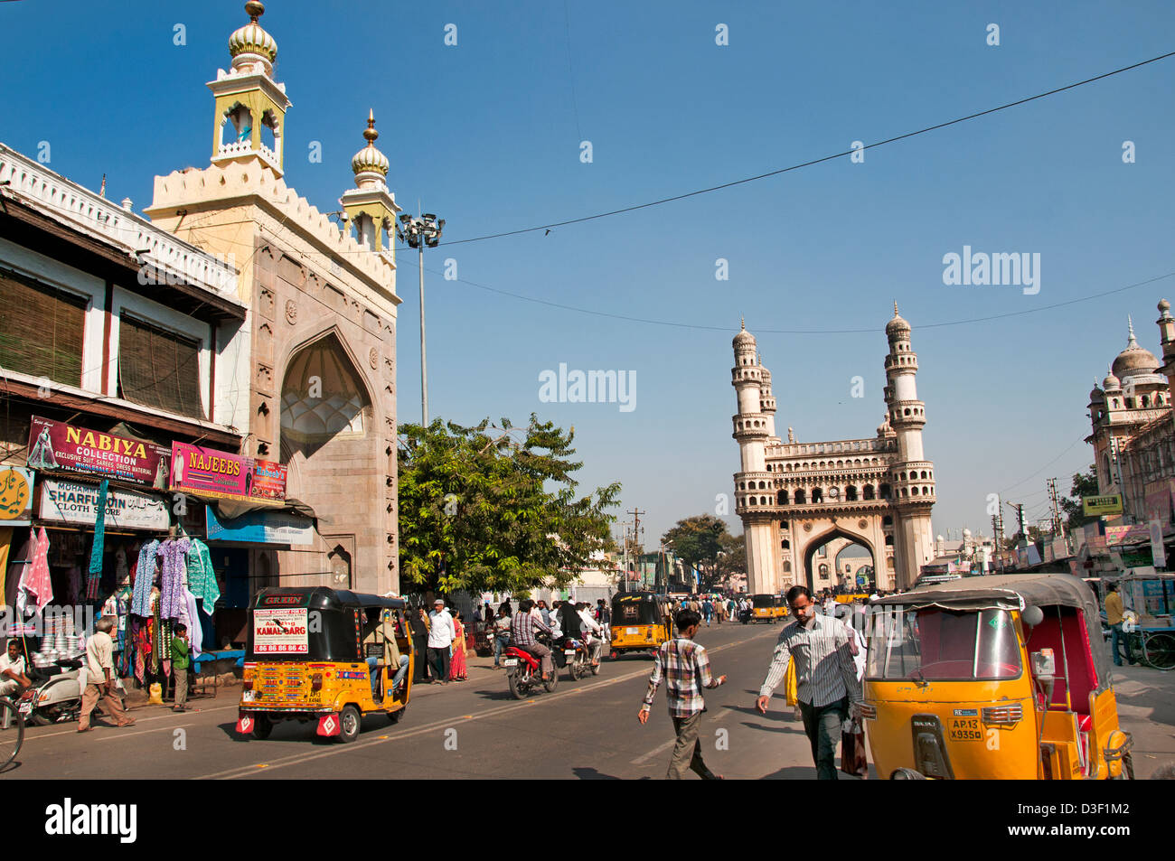 Die Charminar 1591 Moschee Hyderabad, Andhra Pradesh Indien verließ die Mekka-Moschee Stockfoto