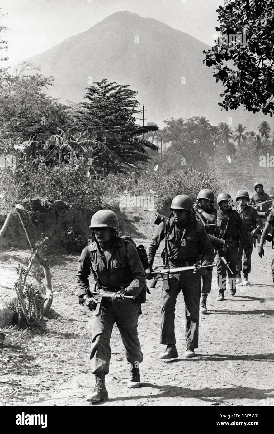 Atlacatl brigade Fotos und Bildmaterial in hoher Auflösung Alamy