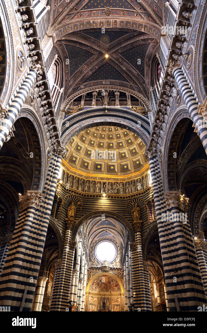 Innenraum des Doms in Siena Italien Stockfoto