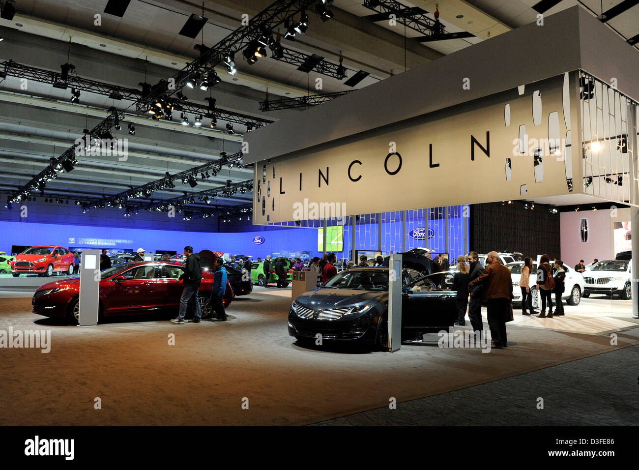 18. Februar 2013. Toronto, Kanada. Familientag auf der 2013 Canadian International Autoshow. Lincoln Ausstellungsbereich.  (DCP/N8N) Stockfoto