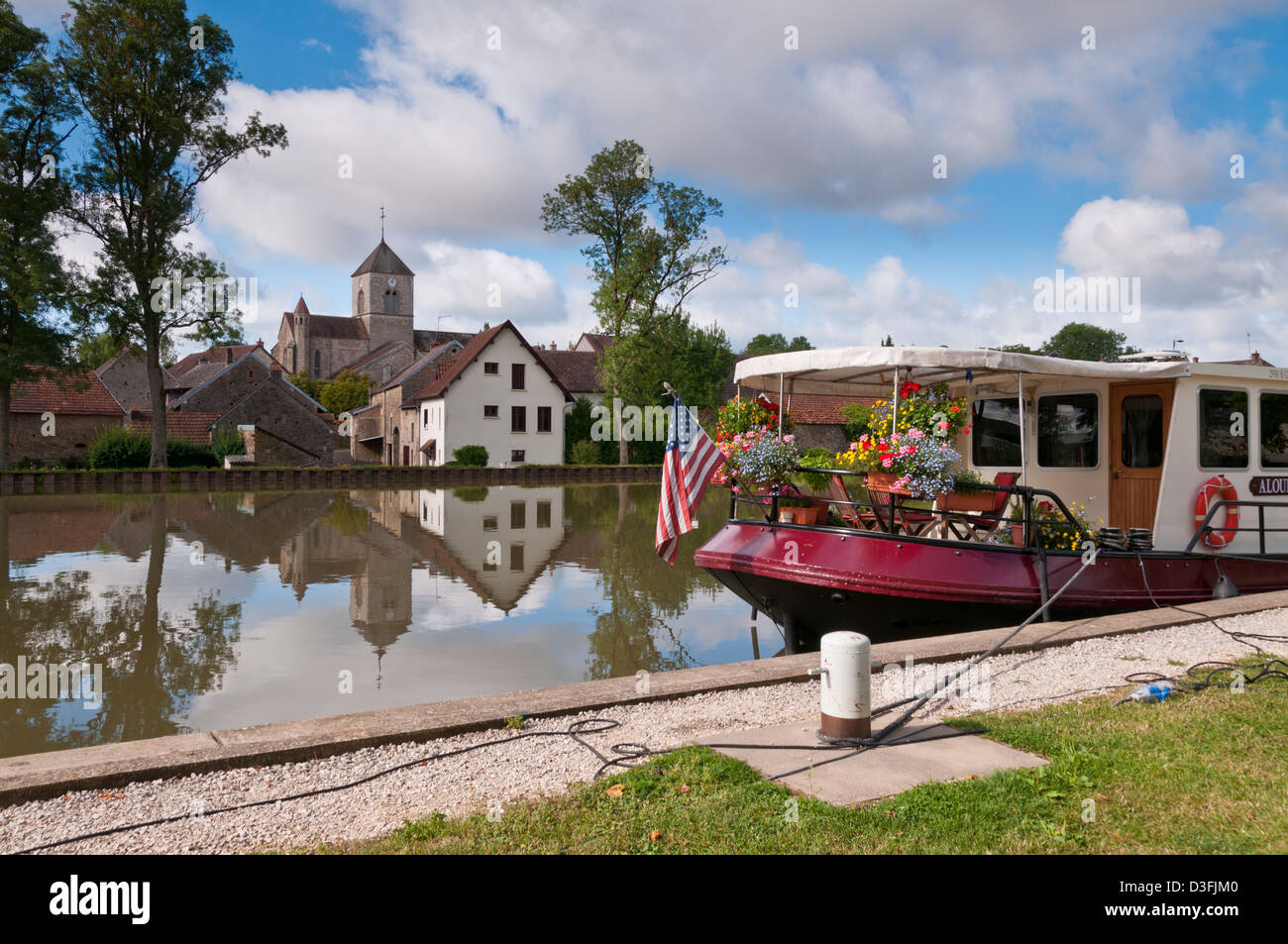 Burgund-Kanal, Vandenesse-En Auxois, Côte d ' or, Bourgogne, Frankreich Stockfoto