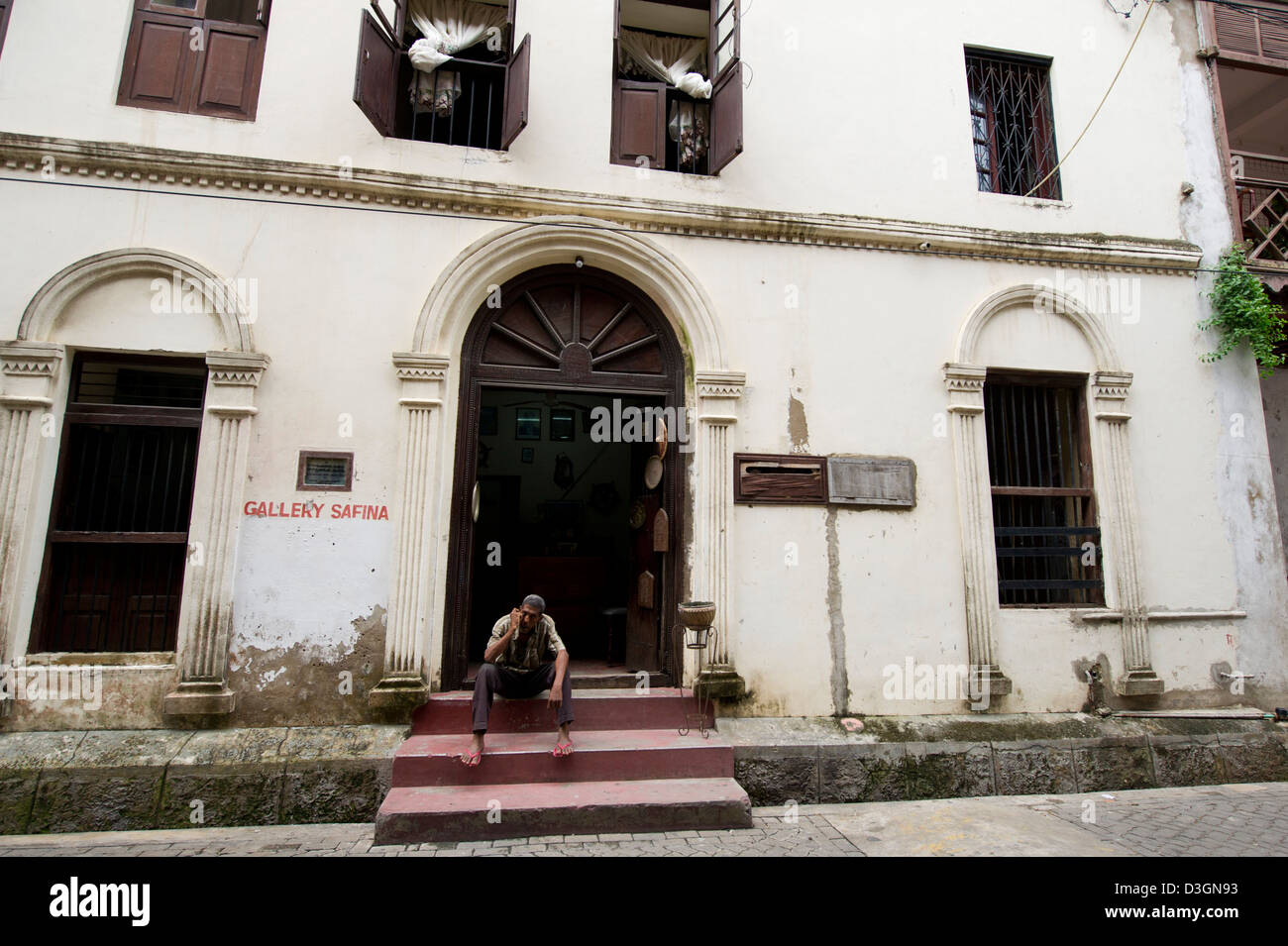 Altes Haus in der Gasse in der Altstadt, Mombasa, Kenia Stockfoto