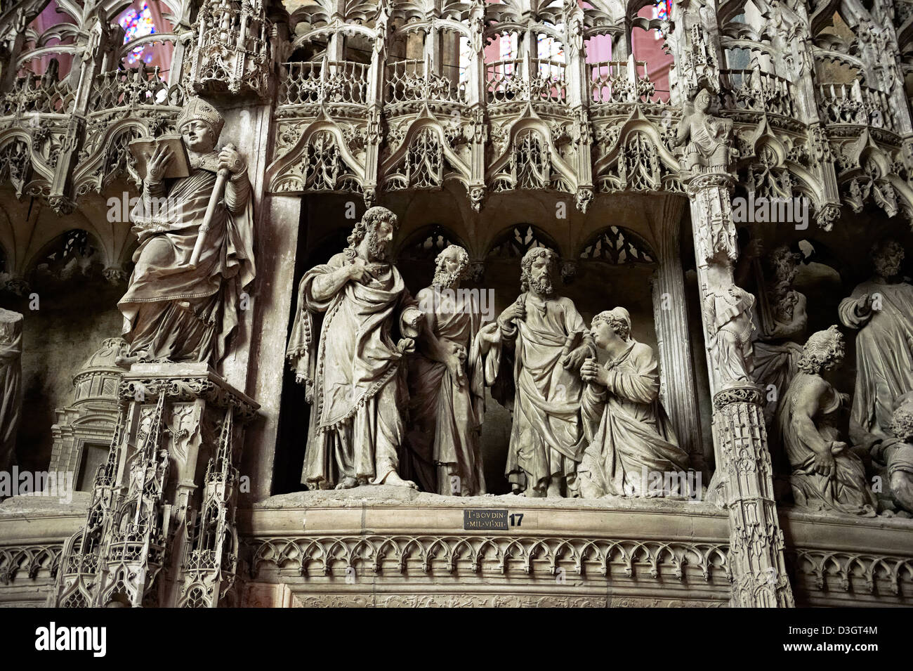 16. Jahrhundert extravaganten gotischen Chor Bildschirm und ambulant von der Kathedrale von Chartres, Frankreich. Ein UNESCO-Weltkulturerbe. Stockfoto