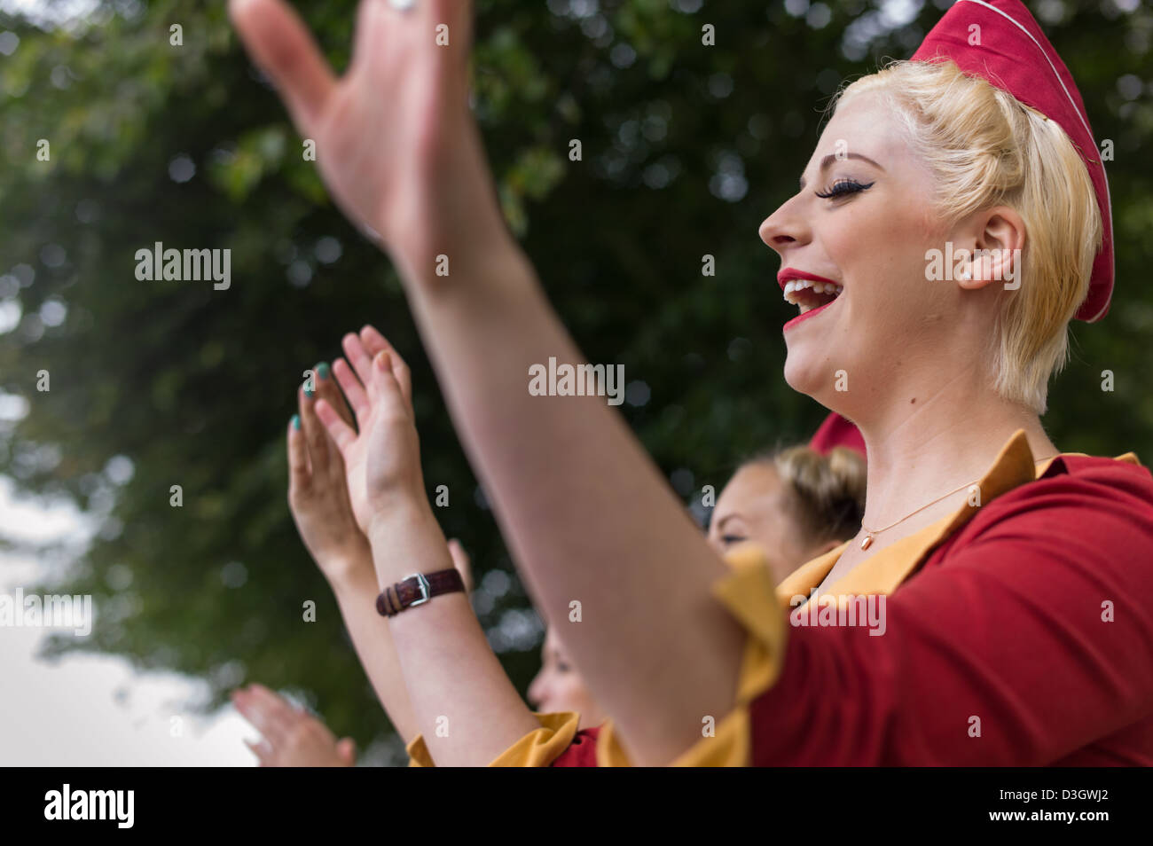 Cheerleader beim Goodwood Revival Stockfoto