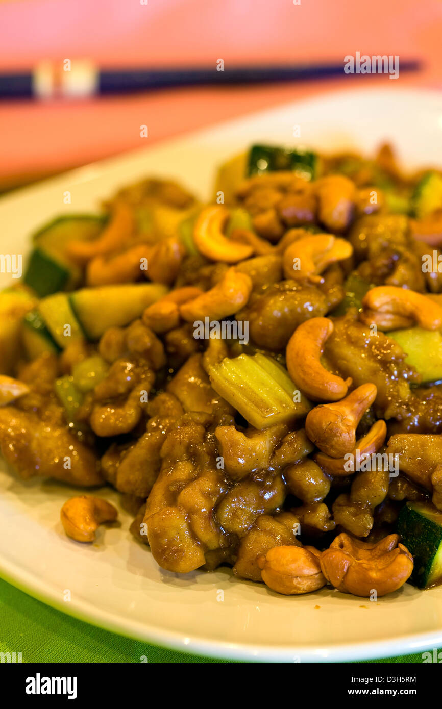 Cashew Chicken chinesisches Essen. Stockfoto